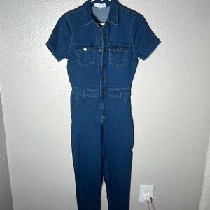 Fashion nova jumpsuit